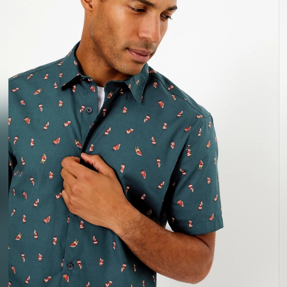MENS SANTA CHRISTMAS SHIRT. M&S Size Small Dark Green with little Santa's.